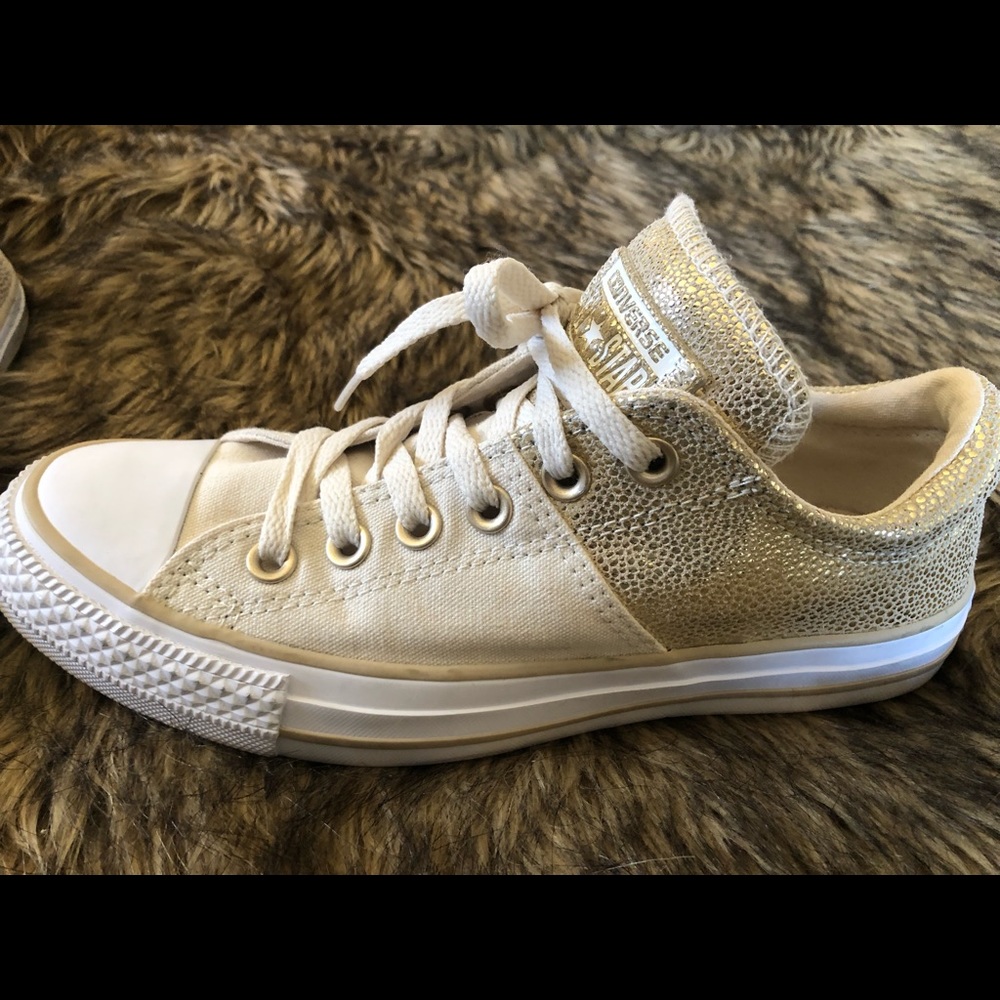 Gold converse